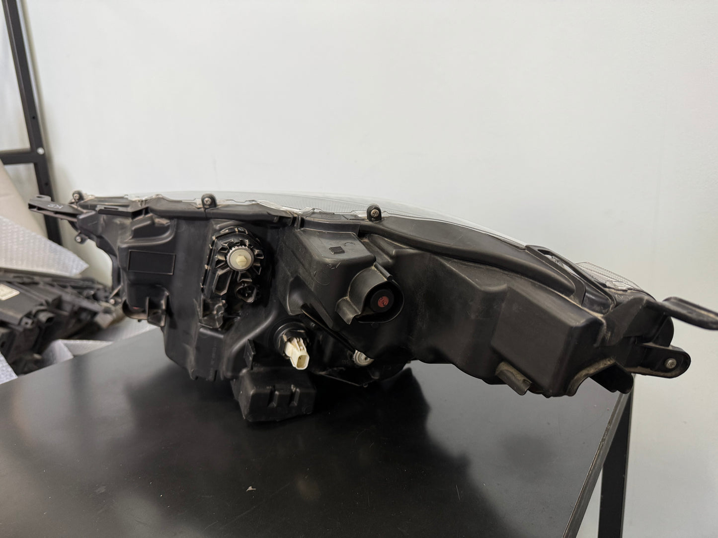 Toyota Yaris Head Lamp