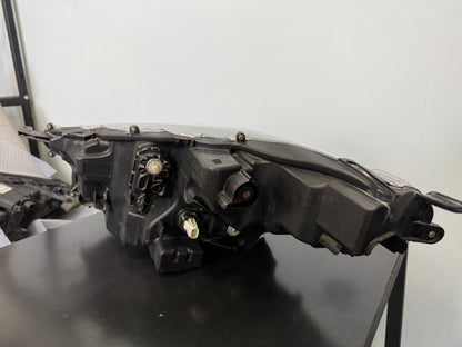 Toyota Yaris Head Lamp